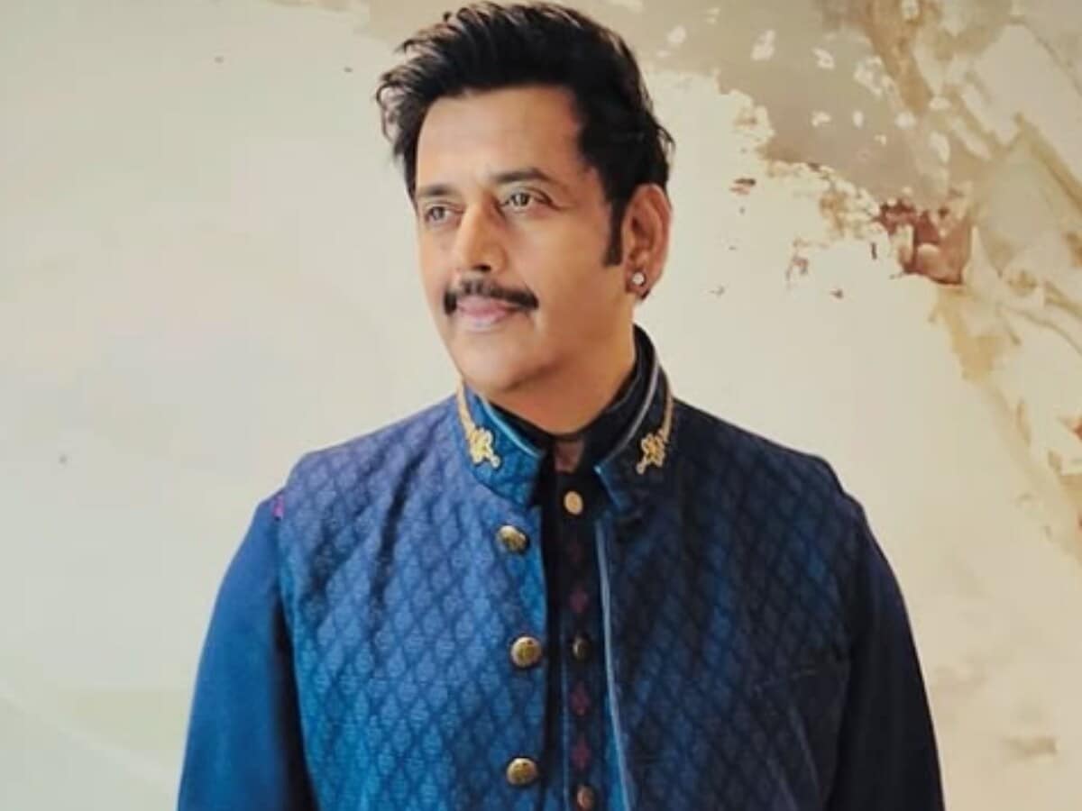 भोजपुरी स्टार रवि किशन के गजब के ट्रांसफॉर्मेशन ने मचाया तहलका, जिम में डोले-शोले फ्लॉन्ट करते हुए तस्वीरें वायरल; जानिए फिटनेस का राज