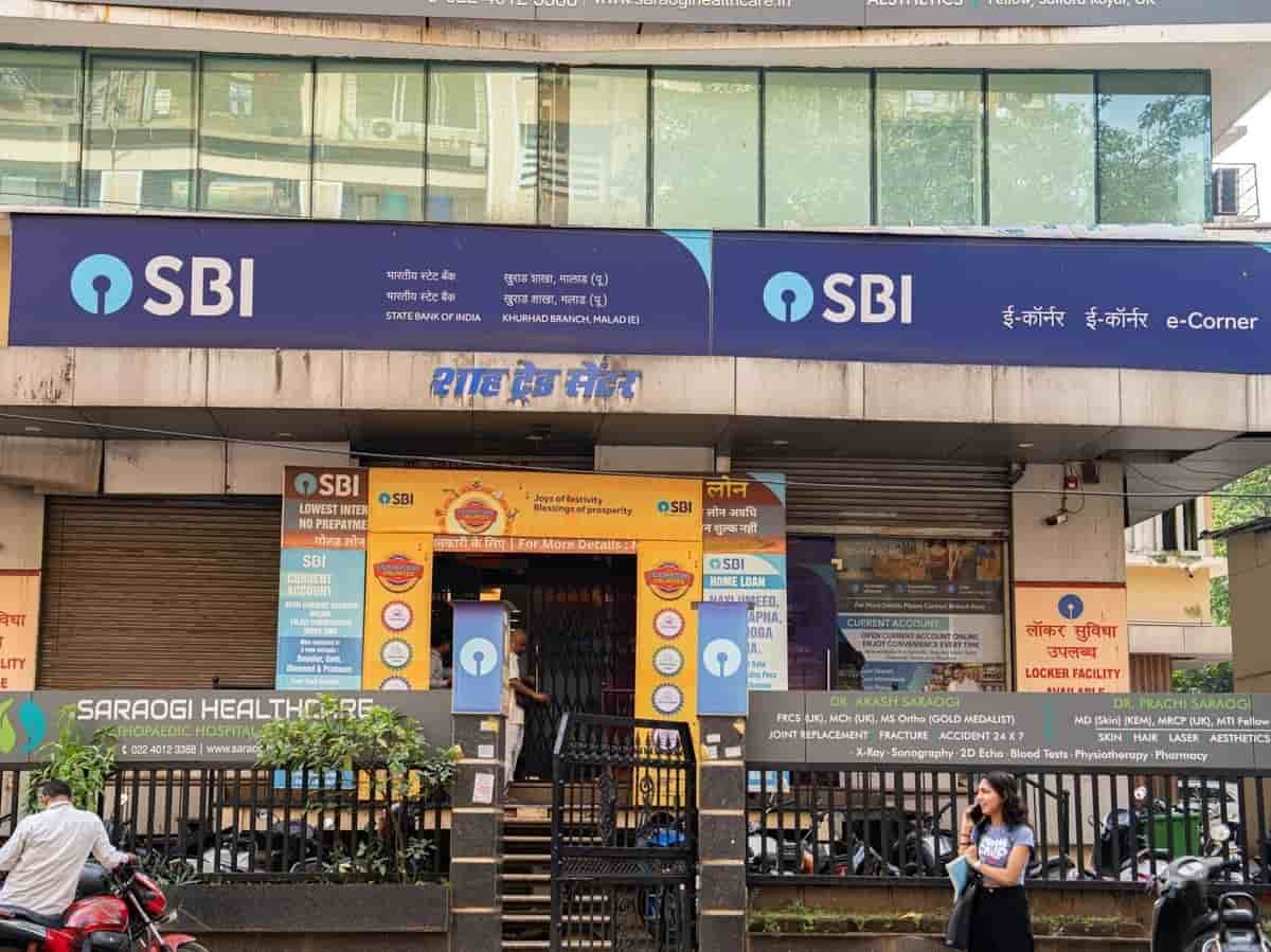SBI Q1 Results: नतीजों ने चौंकाया! 10% बढ़ा नेट प्रॉफिट, सरकारी बैंक के शेयरों में मची लूट, जानिए क्यों दौड़ रहा है स्टॉक