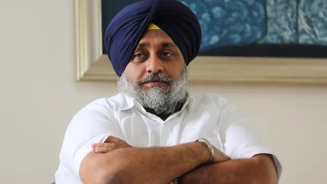 शिरोमणि अकाली दल का बड़ा सांगठनिक फेरबदल: यूथ कोर कमेटी में 11 नए चेहरे शामिल, सुखबीर बादल ने 20 जिला अध्यक्षों के नामों का किया एलान