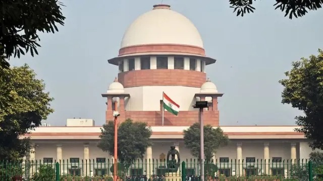 'कॉकरोच जनता पार्टी' की गतिविधियों और वायरल मीम्स पर सुप्रीम कोर्ट सख्त, केंद्र और CBI से मांगा जवाब