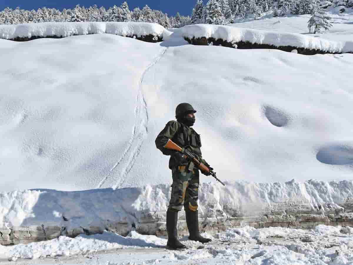 अरुणाचल प्रदेश में चीनी सेना की हरकतों की खबरों के बीच चीन का बड़ा बयान! ड्रैगन बोला- 'भारत सीमा पर स्थिति फिलहाल आम तौर पर स्थिर', जानिए भारत का करारा जवाब
