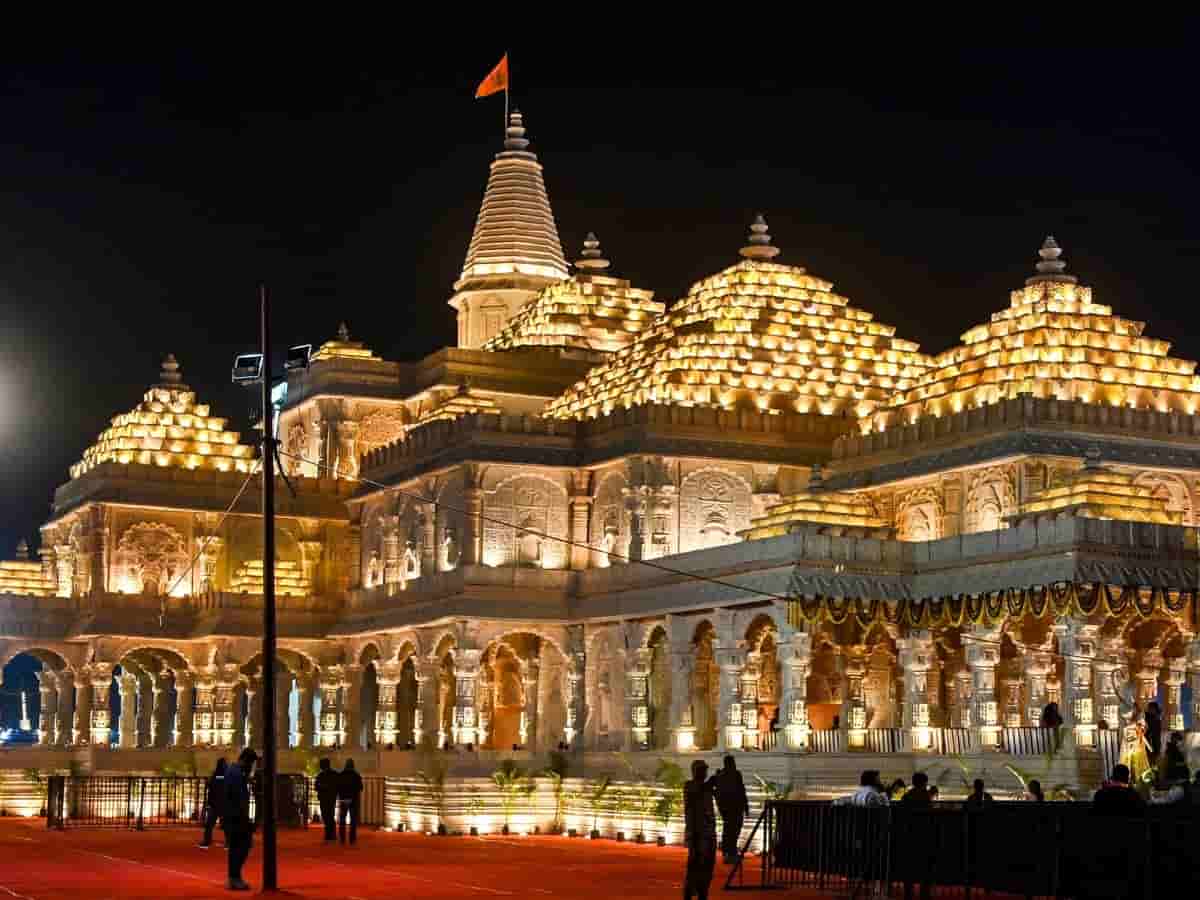 Ram Mandir Construction: 'मंदिर निर्माण ट्रस्ट के एकत्रित धन से हुआ', चंपत राय के आरोपों पर बोले नृपेंद्र मिश्रा- 'विवाद पैदा करने की हो रही कोशिश'