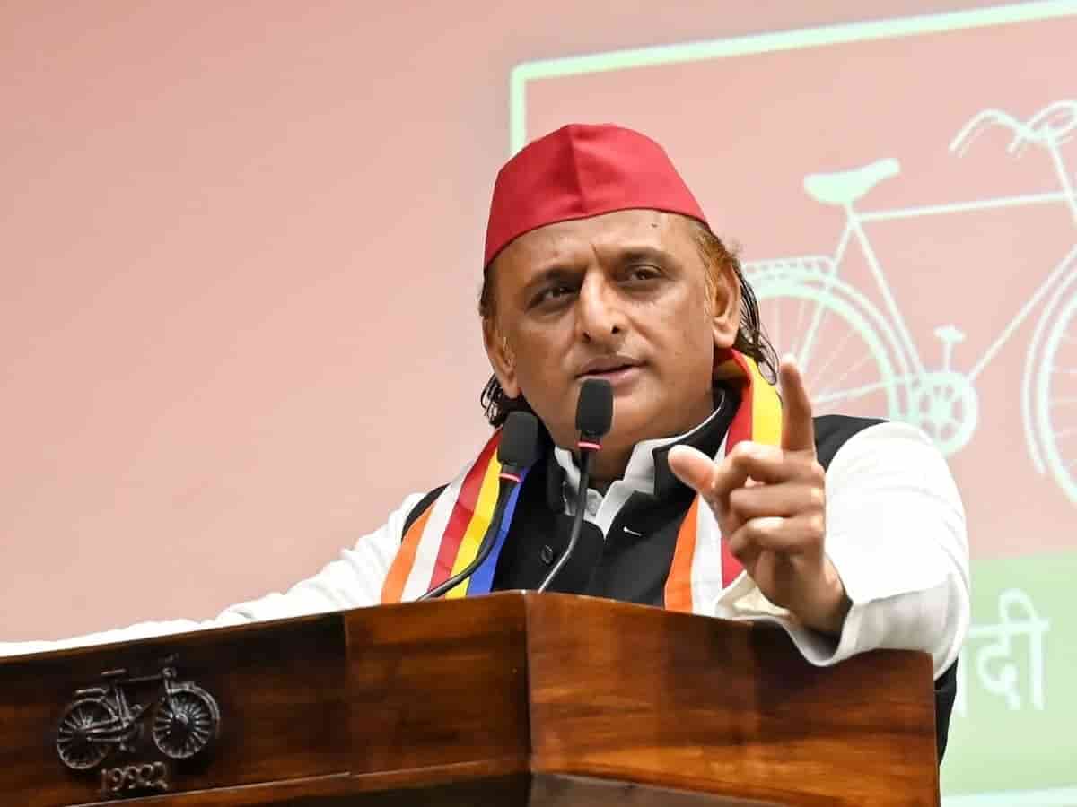 'बीजेपी का मतलब है भाग जाओ पाकिस्तान': सीएम योगी के बयान पर अखिलेश यादव का करारा पलटवार, बताया PDA का नया मतलब; बुलेटप्रूफ जैकेट और जयंत पर भी बोले