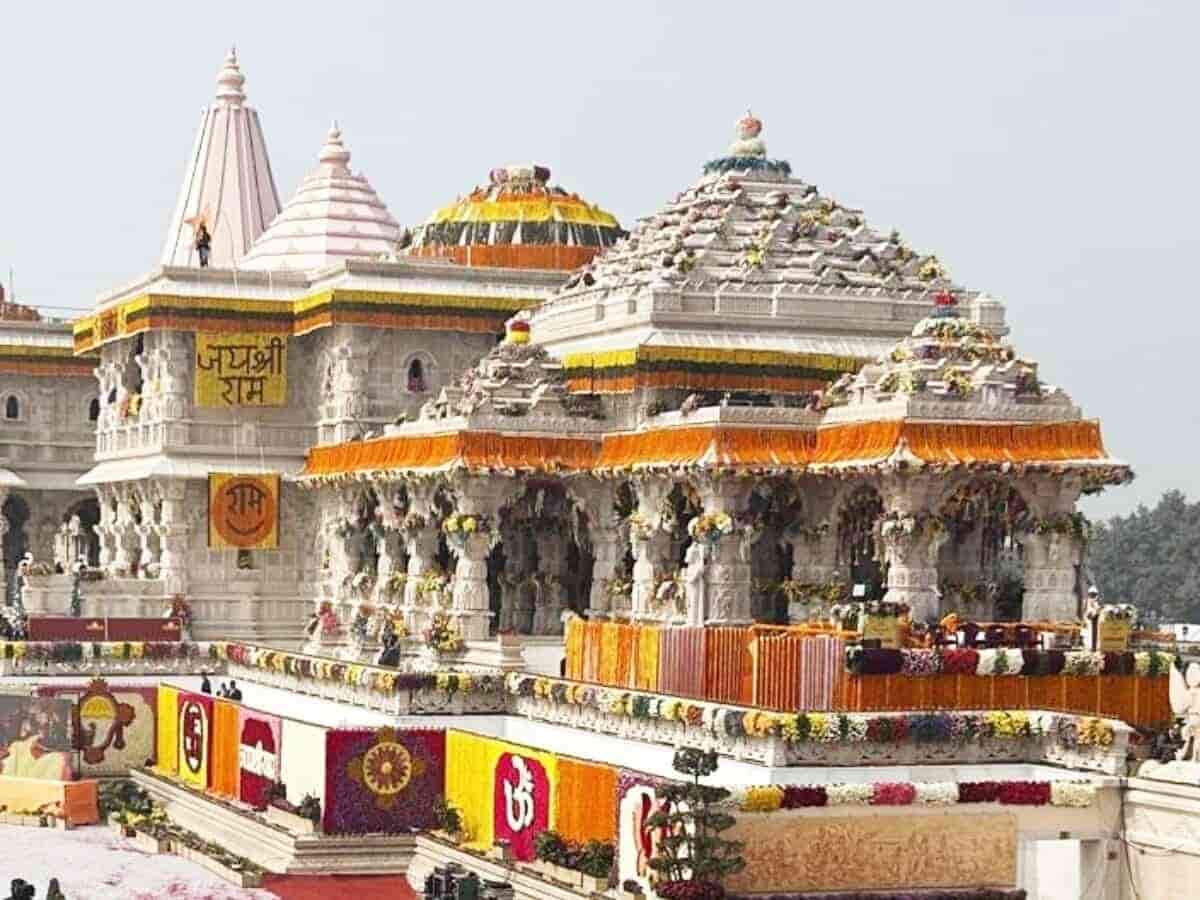 'योगी जी और मेरे बीच कोई दीवार नहीं': सीएम वाले बयान पर मचे घमासान के बीच डिप्टी सीएम केशव प्रसाद मौर्य की दो टूक सफाई