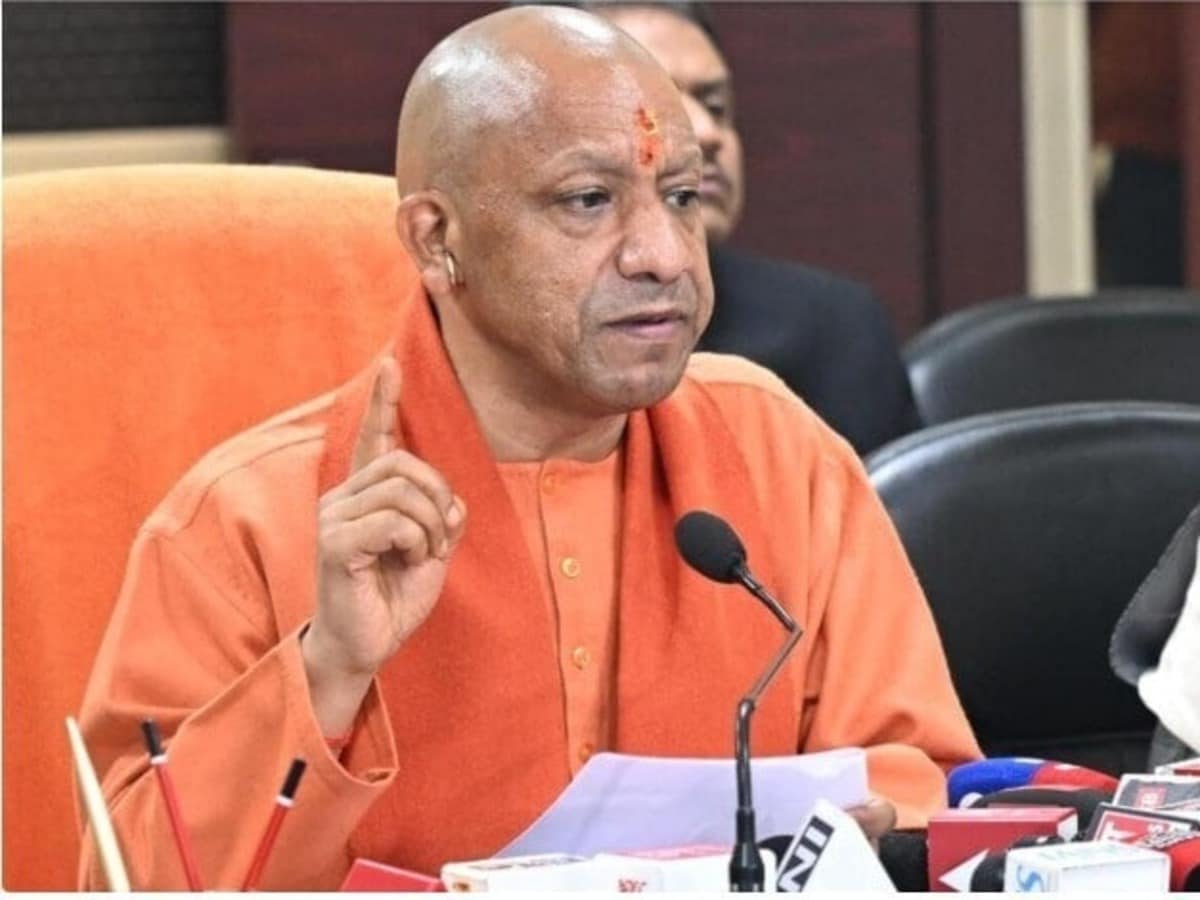 मऊ, कानपुर और सीतापुर समेत यूपी के 5 जिलों में बनेंगे संतकबीर टेक्सटाइल पार्क, कैबिनेट में जल्द रखा जाएगा प्रस्ताव; बुनकरों को मिलेंगे नए पंख