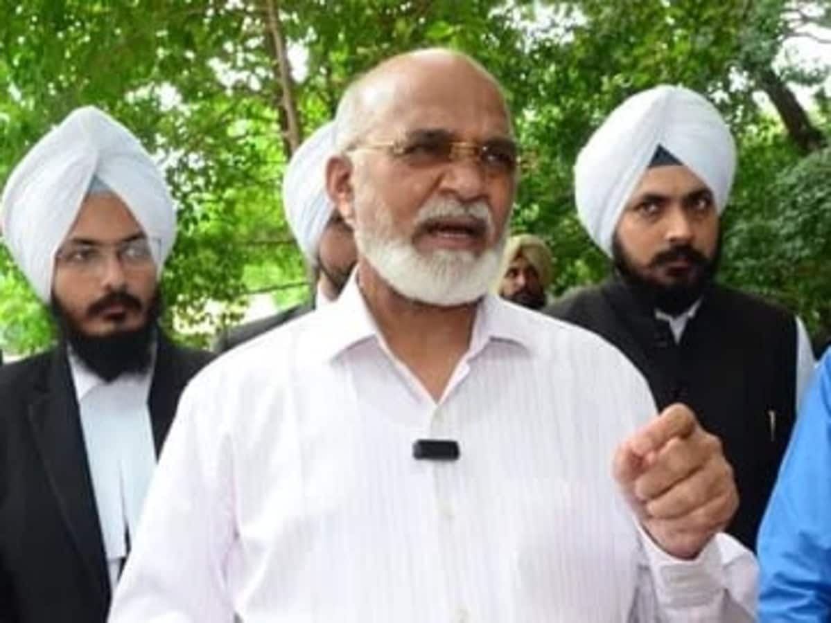मजीठिया से पूछताछ करने वाले ED के पूर्व डिप्टी डायरेक्टर निरंजन सिंह की सियासत में एंट्री: अमृतपाल की पार्टी 'वारिस पंजाब दे' का थामा दामन