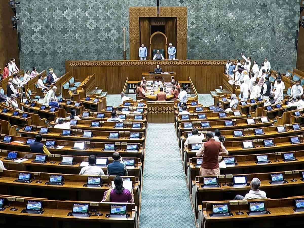 नवरात्रि में संसद का विशेष सत्र बुलाने की तैयारी में केंद्र सरकार: महिला आरक्षण और परिसीमन कानून पर हो सकता है बड़ा फैसला