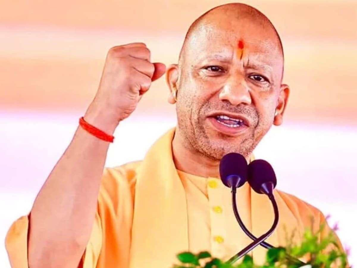 '2017 से पहले गुंडों का बोलबाला था, देख सपाई-बिटिया घबराई': गोरखपुर में सपा पर गरजे सीएम योगी