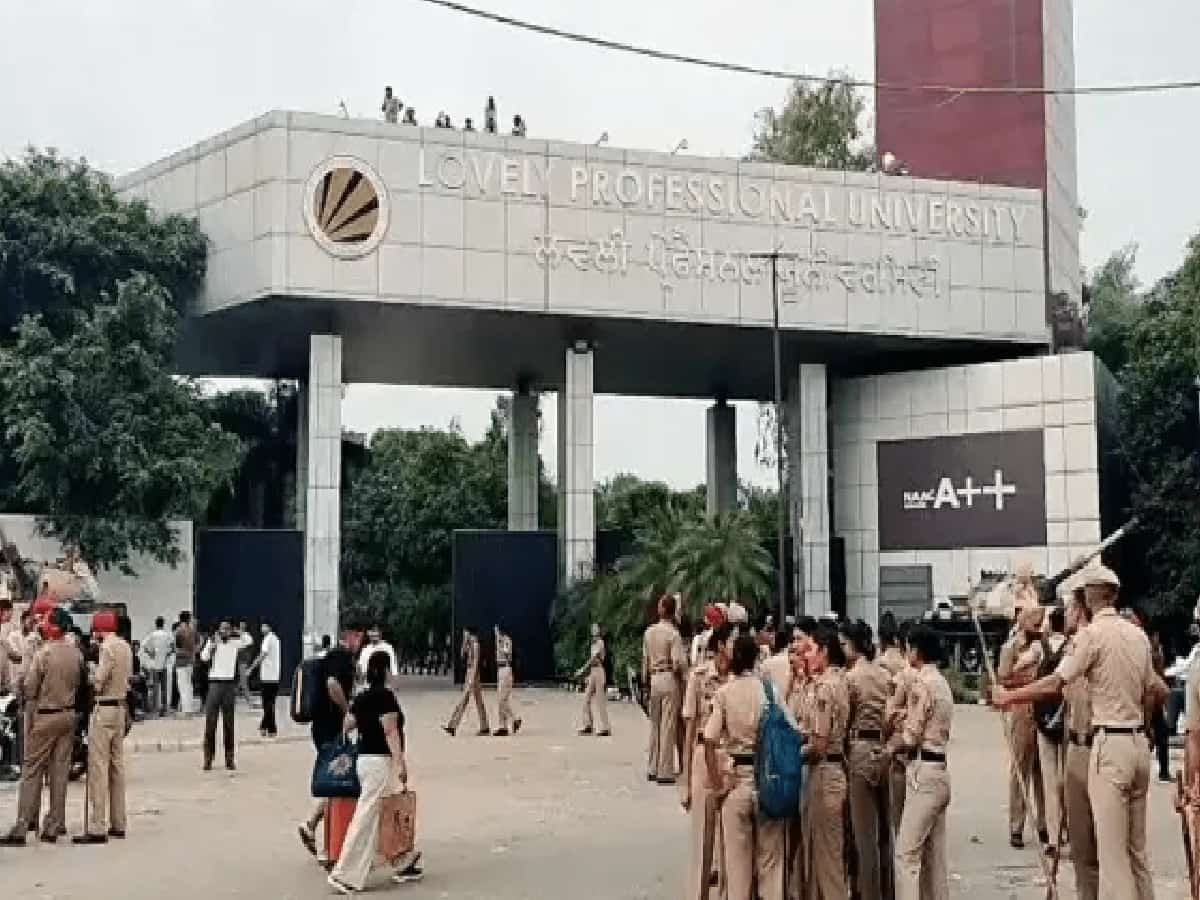 लवली प्रोफेशनल यूनिवर्सिटी की घटना के बाद चंडीगढ़ की पंजाब यूनिवर्सिटी (PU) में हाई अलर्ट