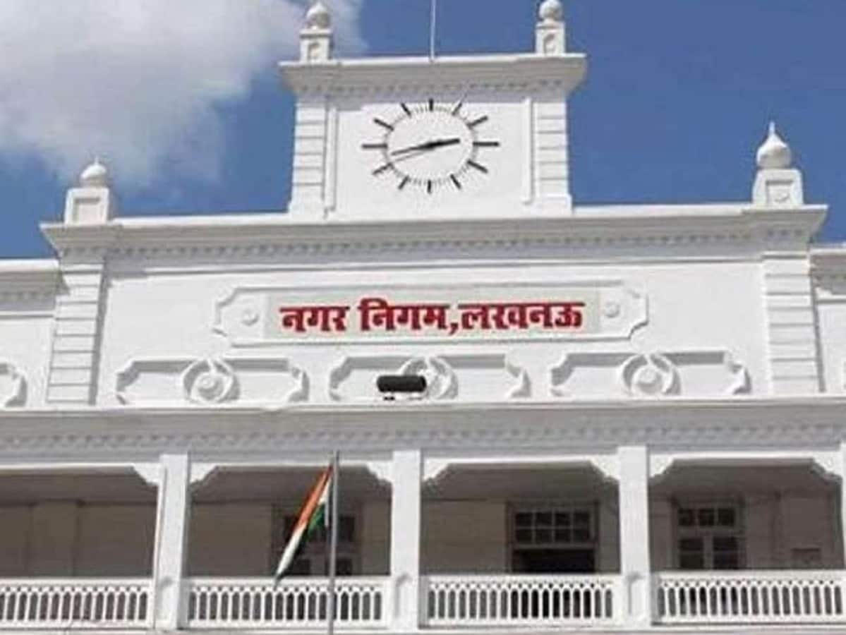 लखनऊ नगर निगम में लापरवाही पर बड़ा प्रशासनिक चाबुक: जीएम जलकल और चीफ इंजीनियर समेत 6 आला अफसरों को नोटिस