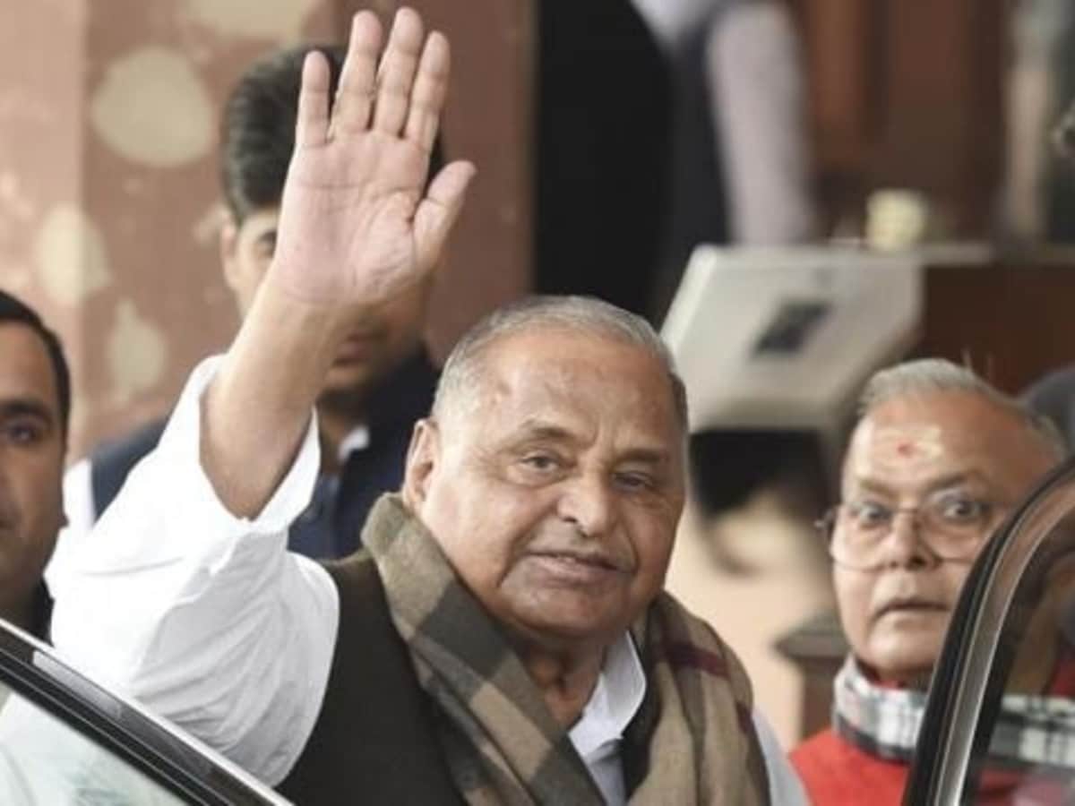 जब गोलियों की तड़तड़ाहट से दहल उठा था इटावा, जानिए कैसे बाल-बाल बची थी 'नेताजी' की जान