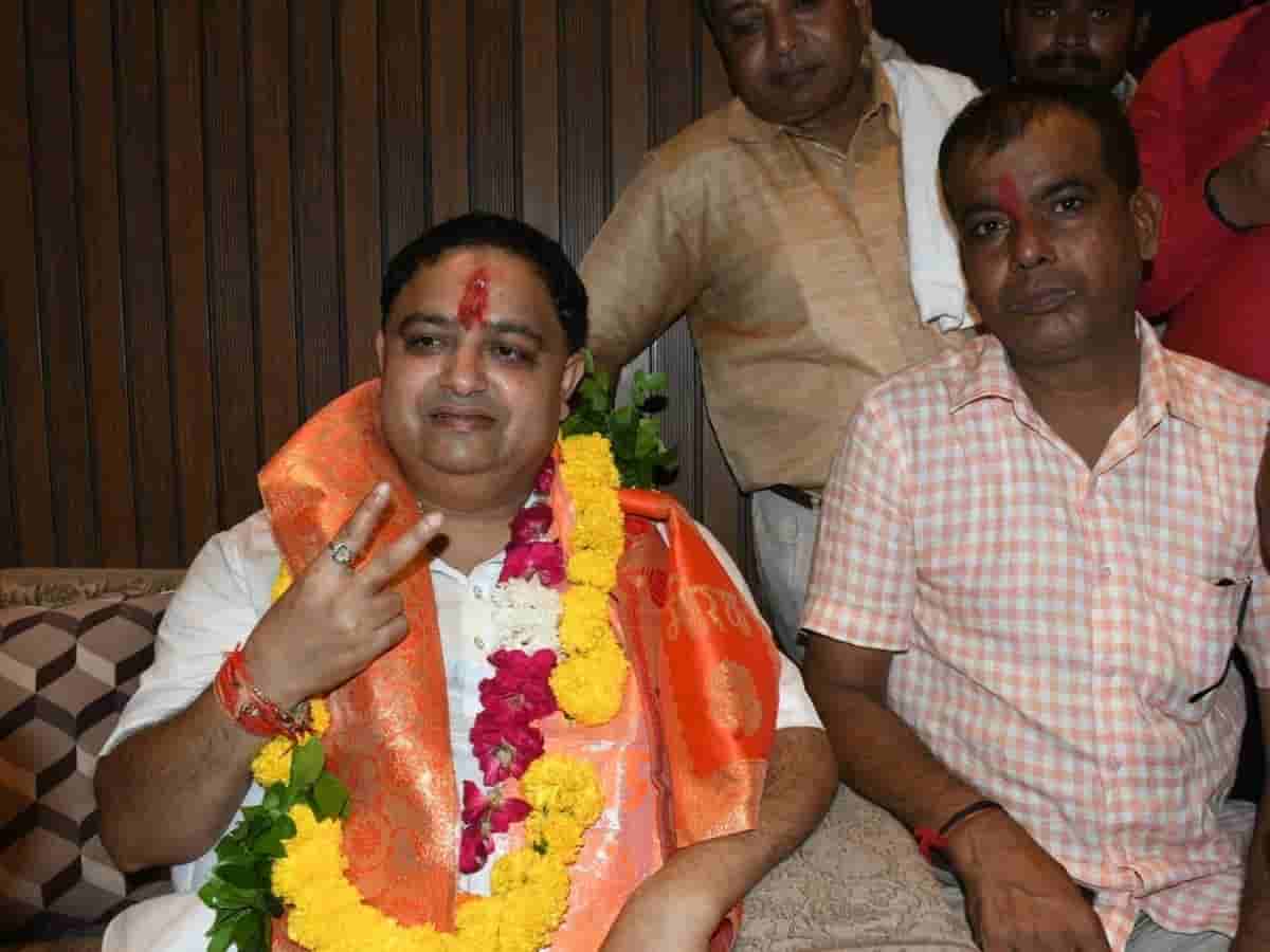 MLC चुनाव से पहले सपा को तगड़ा झटका: BJP ने बैलेट पेपर से जीती बिठूर नगर पंचायत अध्यक्ष सीट, कांग्रेस की जमानत जब्त