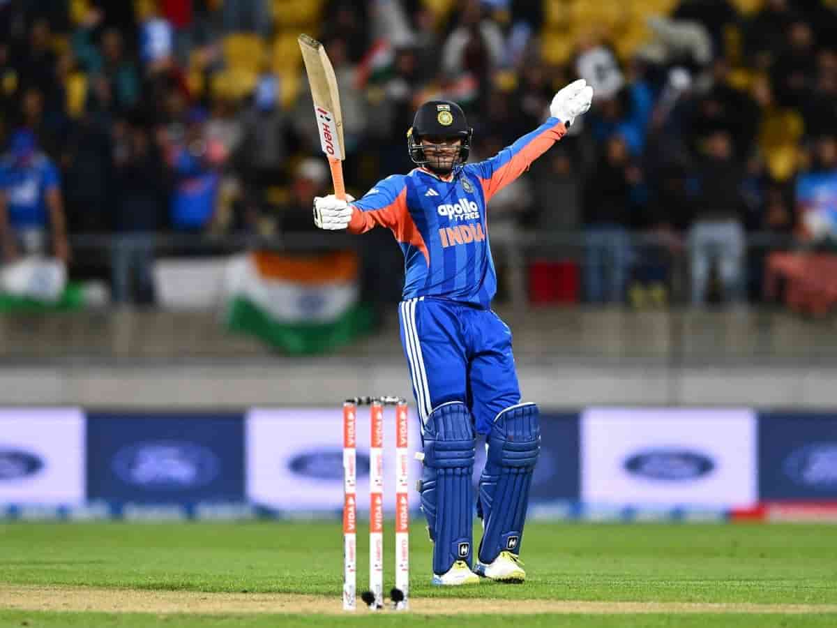 ICC रैंकिंग में बड़ा भूचाल: अभिषेक शर्मा ने छीना ईशान किशन से T20I का ताज, टेस्ट रैंकिंग में भी मची जबर्दस्त उठापटक