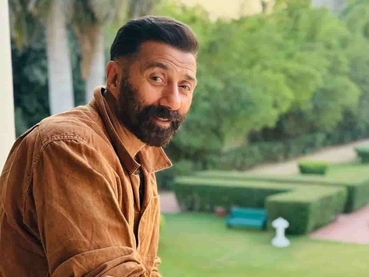 OTT डेब्यू करने से घबरा रहे थे सनी देओल, बोले- 'मैं 60 साल का हो गया हूं, तो अब क्या...